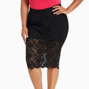 Torrid 0 skirt black lace